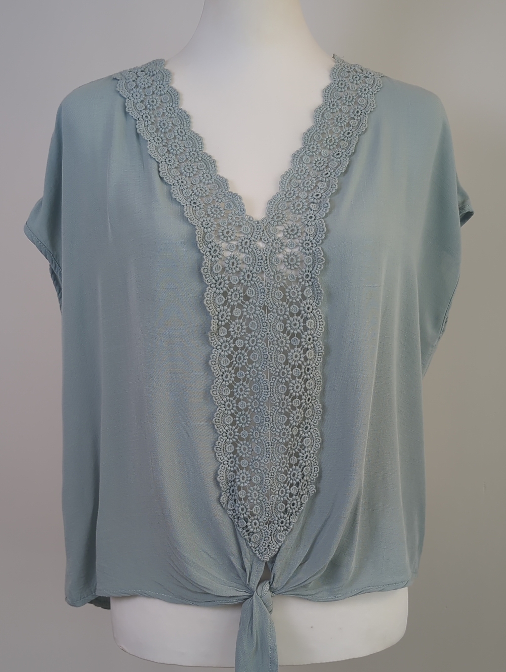Allie Rose Boho Lace Trim Tie Front V-Neck Blouse Mint Sage Blue Green MEDIUM - Picture 14 of 16